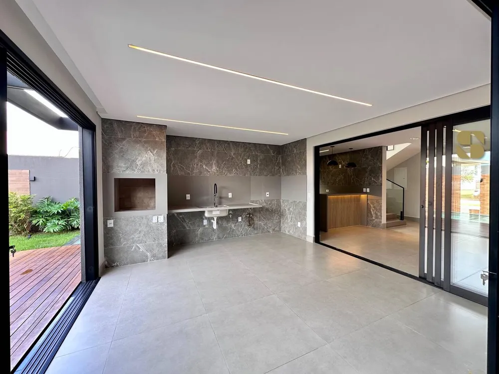 Sobrado, 5 quartos, 306 m² - Foto 3