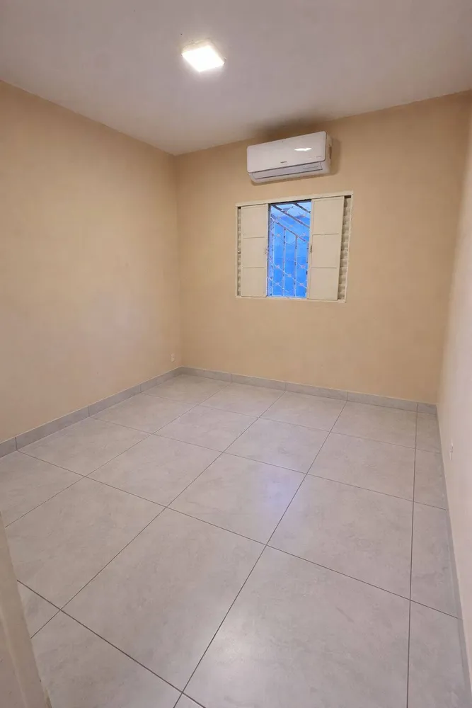 Casa, 3 quartos, 130 m² - Foto 2