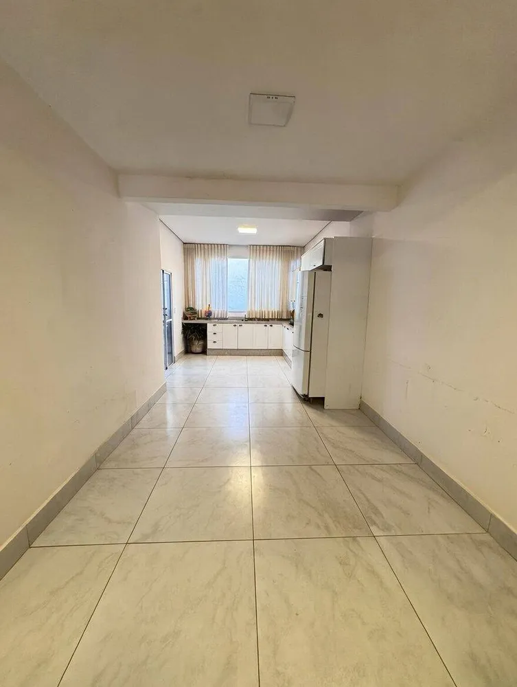 Casa, 3 quartos, 130 m² - Foto 1