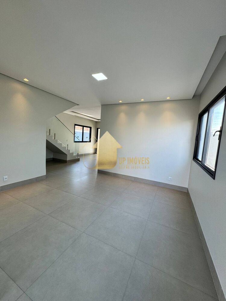 Casa de Condomínio à venda com 3 quartos, 299m² - Foto 4