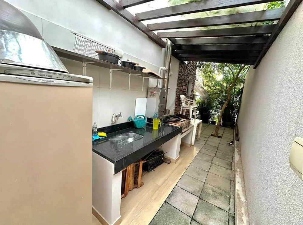 Sobrado, 4 quartos, 350 m² - Foto 1