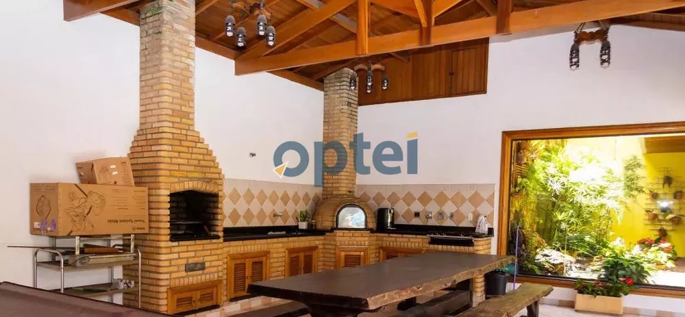 Casa, 4 quartos, 619 m² - Foto 2