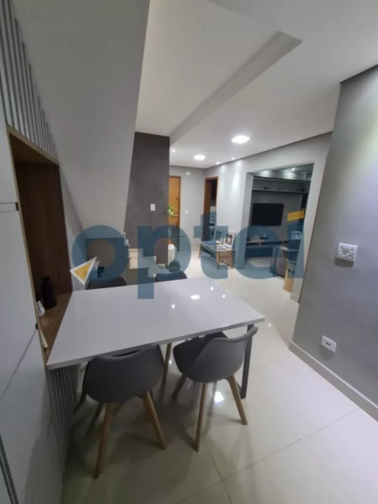 Cobertura à venda com 2 quartos, 120m² - Foto 4