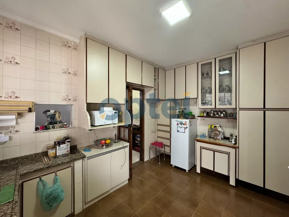 Casa, 3 quartos, 270 m² - Foto 4