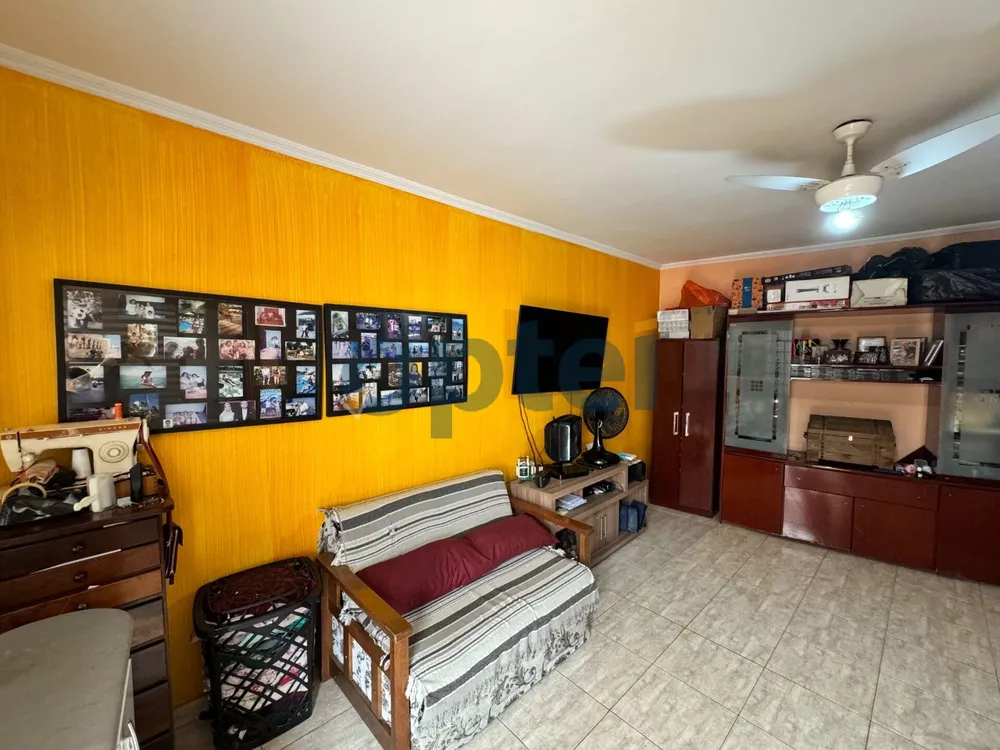 Casa, 3 quartos, 270 m² - Foto 2