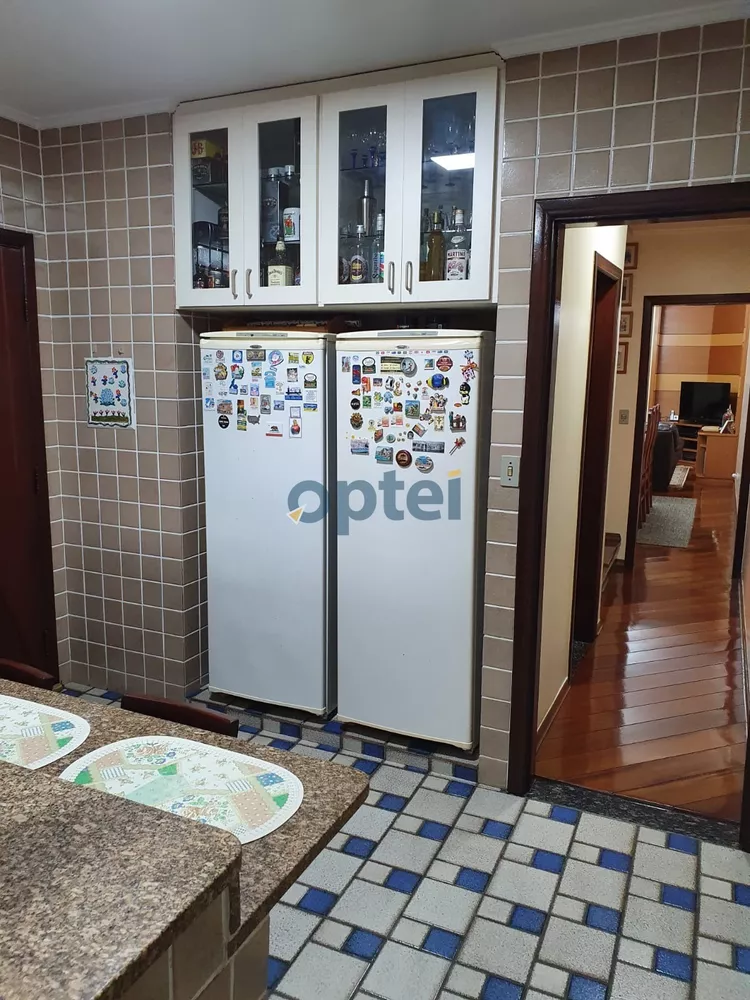 Sobrado à venda com 3 quartos, 202m² - Foto 4