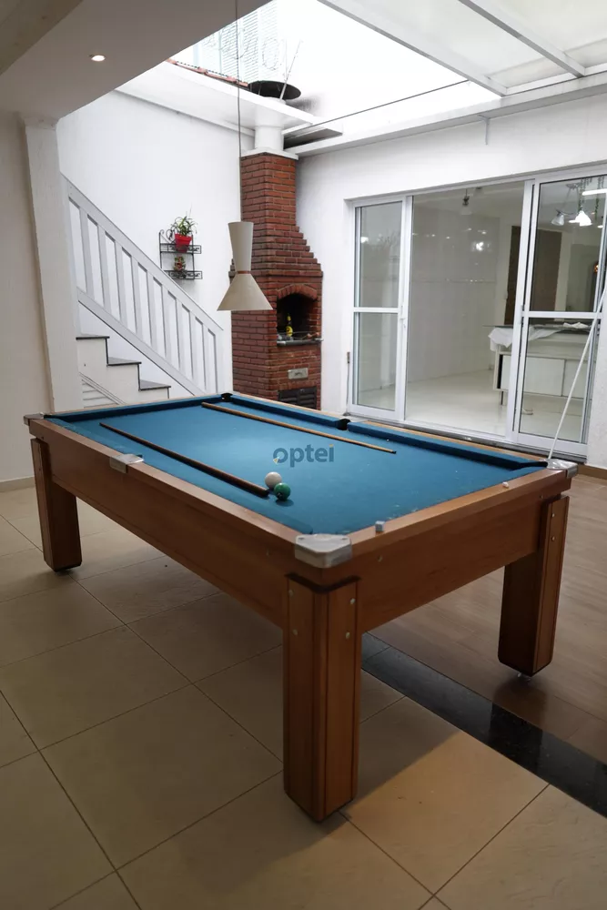 Sobrado, 3 quartos, 258 m² - Foto 2