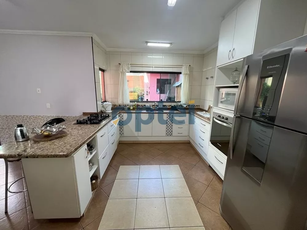 Sobrado à venda com 3 quartos, 289m² - Foto 10