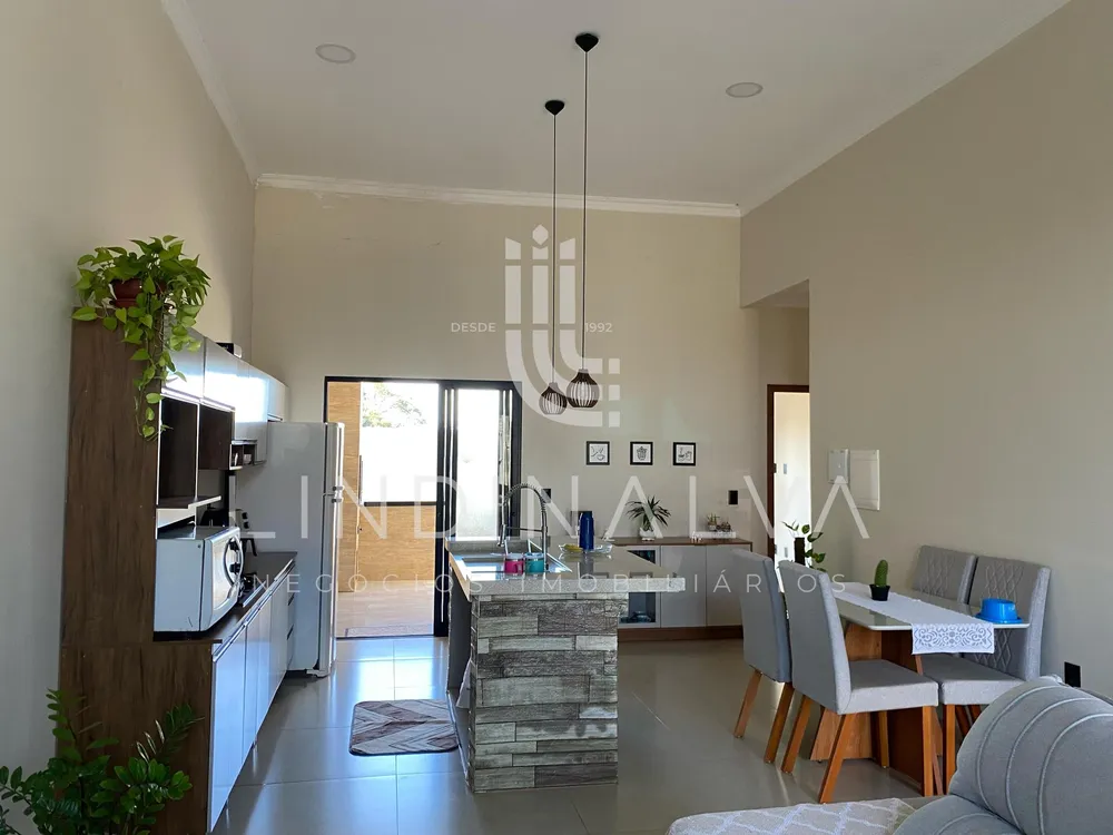 Casa, 1 quarto, 200 m² - Foto 2