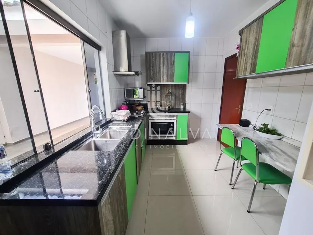 Sobrado à venda com 3 quartos, 285m² - Foto 4