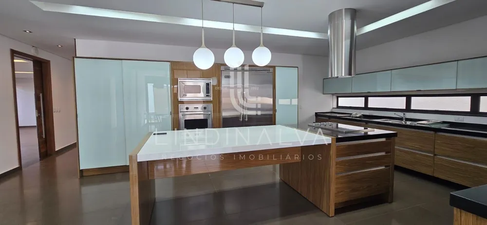Sobrado, 6 quartos, 760 m² - Foto 2