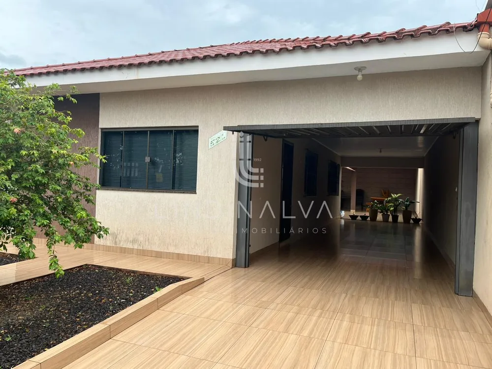 Casa, 3 quartos, 369 m² - Foto 1