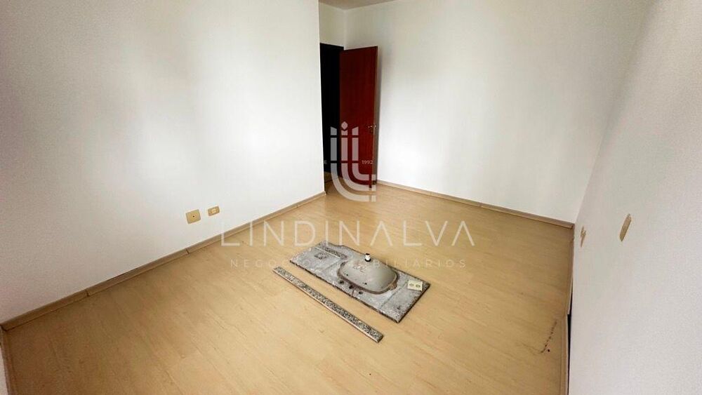 Apartamento à venda com 2 quartos, 127m² - Foto 6