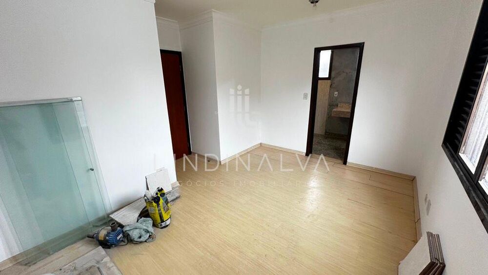 Apartamento à venda com 2 quartos, 127m² - Foto 3
