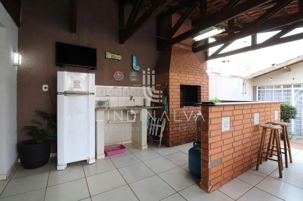 Casa, 2 quartos, 302 m² - Foto 18