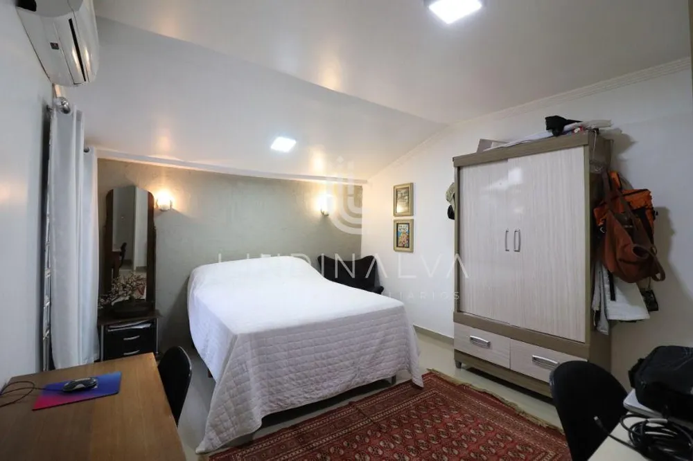 Casa, 2 quartos, 302 m² - Foto 11