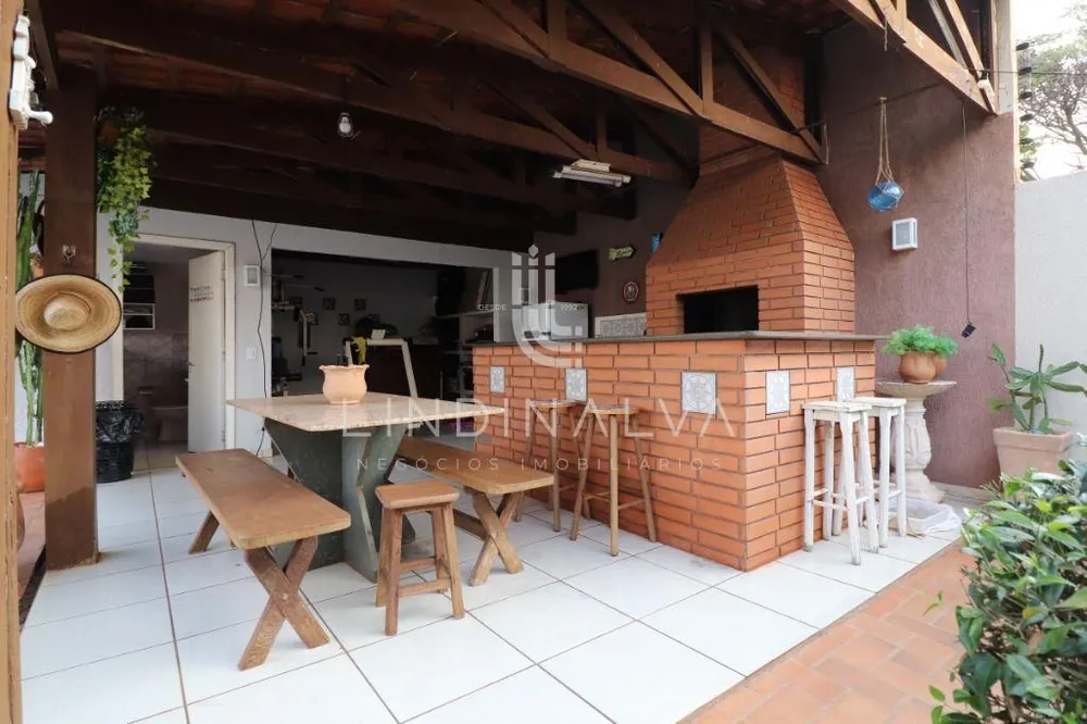 Casa, 2 quartos, 302 m² - Foto 17