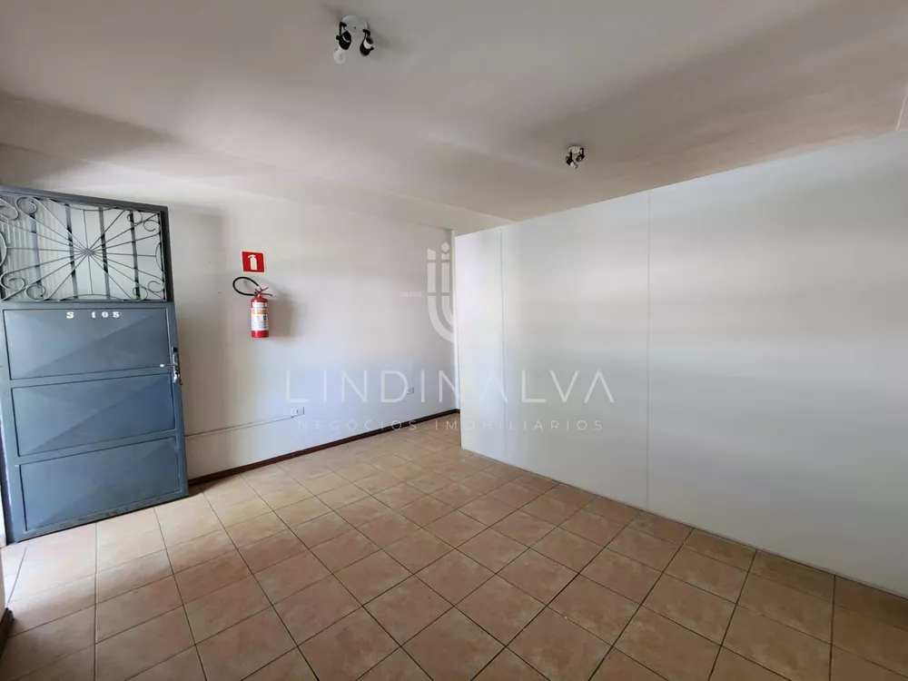 Apartamento para alugar com 1 quarto, 60m² - Foto 2