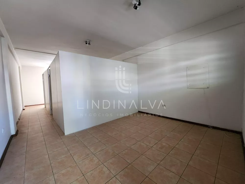 Apartamento para alugar com 1 quarto, 60m² - Foto 3