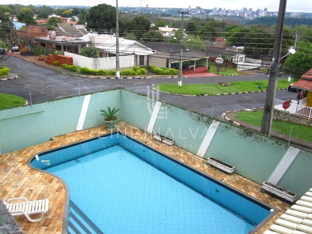 Sobrado, 3 quartos, 649 m² - Foto 1