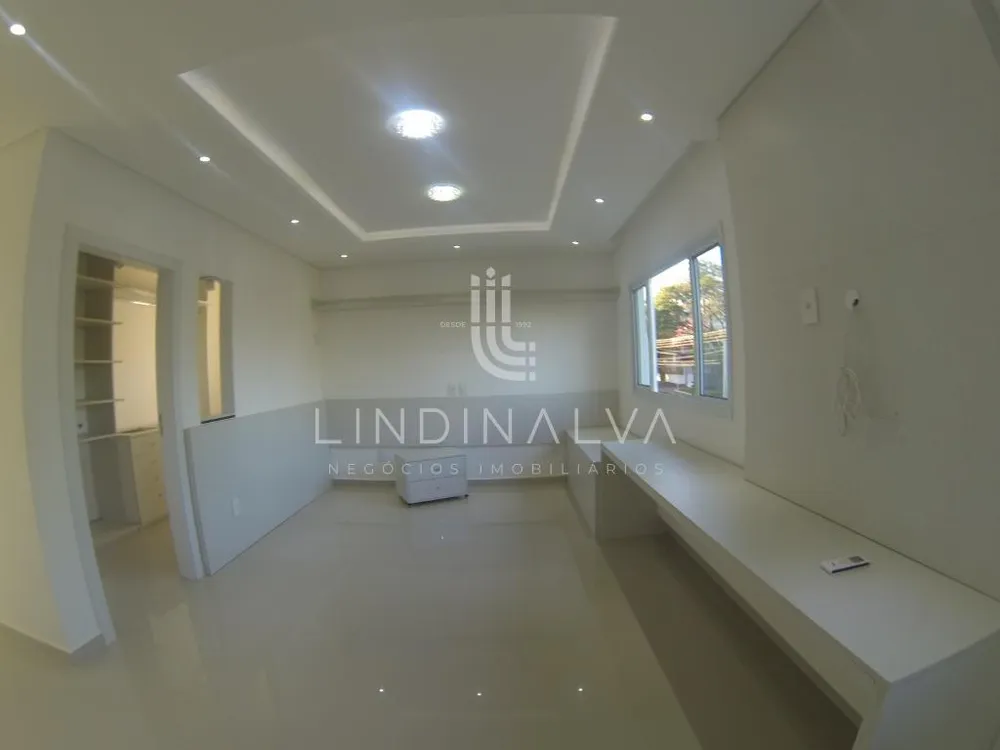 Sobrado, 2 quartos, 678 m² - Foto 9