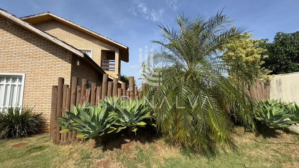 Sobrado, 2 quartos, 750 m² - Foto 2