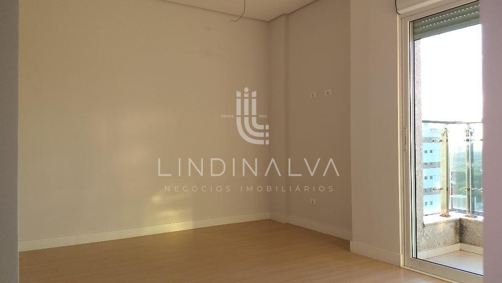 Apartamento à venda com 2 quartos, 203m² - Foto 13