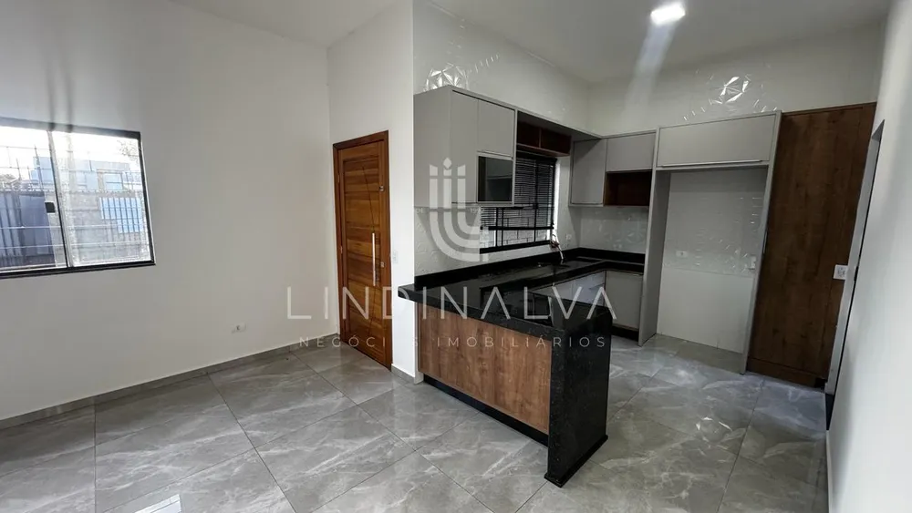 Casa, 2 quartos, 215 m² - Foto 2