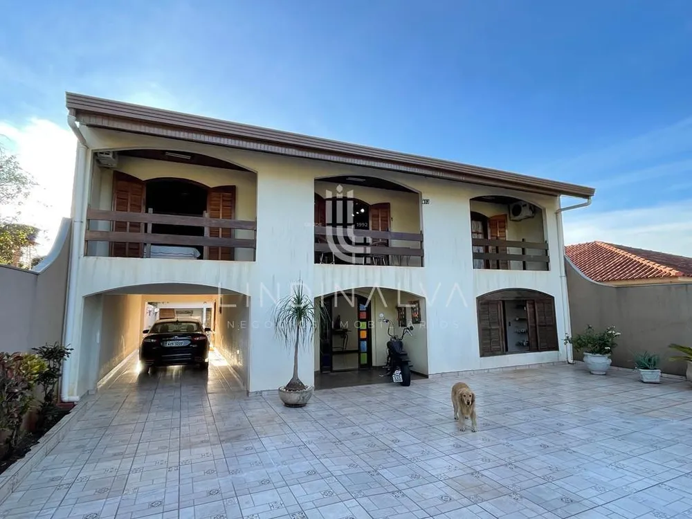 Sobrado, 2 quartos, 520 m² - Foto 1