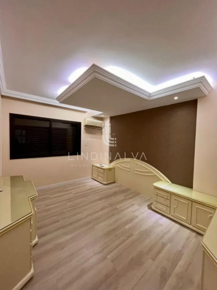 Apartamento, 4 quartos, 220 m² - Foto 15