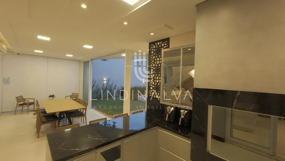 Sobrado, 4 quartos, 316 m² - Foto 13