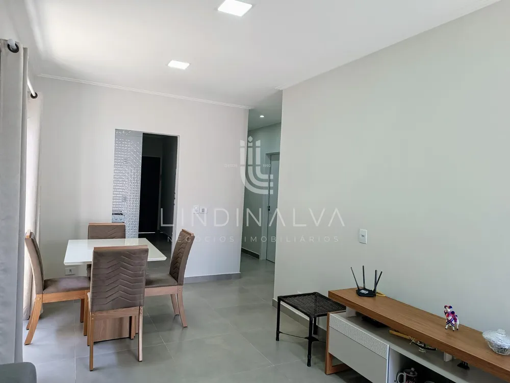 Casa, 2 quartos, 250 m² - Foto 1