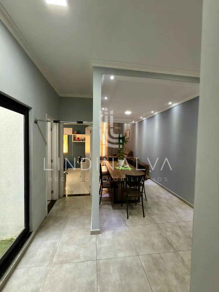 Casa, 3 quartos, 200 m² - Foto 2