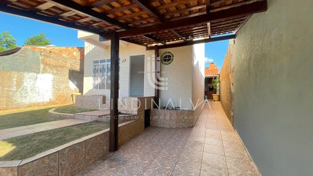 Casa, 3 quartos, 180 m² - Foto 1