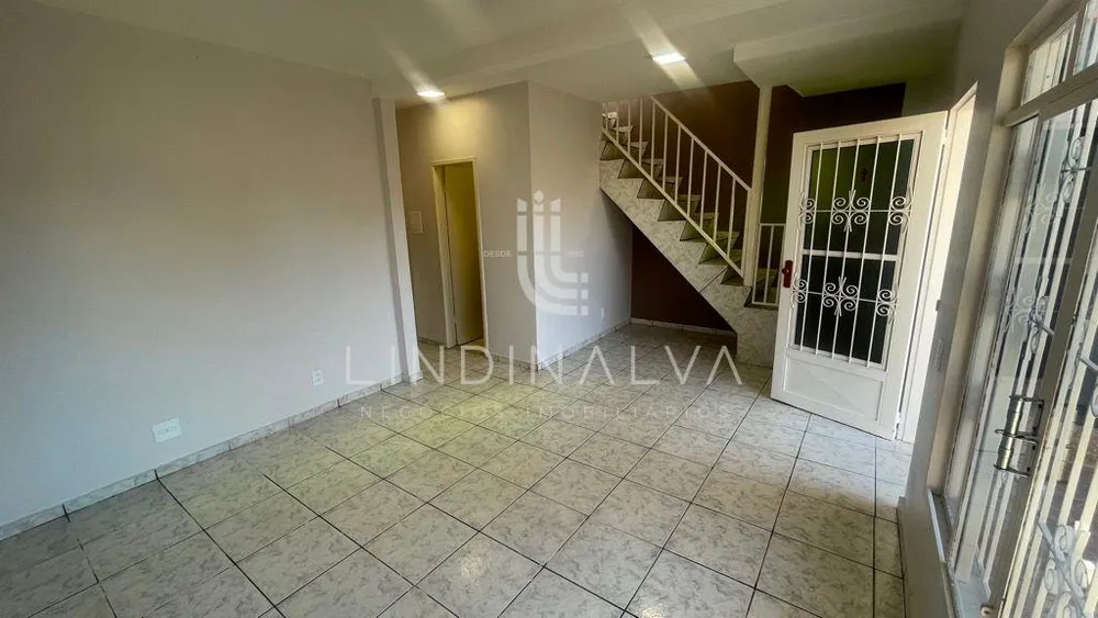 Casa, 3 quartos, 180 m² - Foto 3