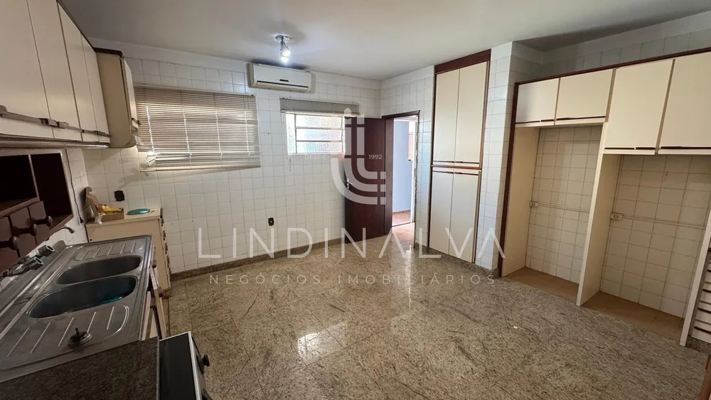 Sobrado, 1 quarto, 378 m² - Foto 3