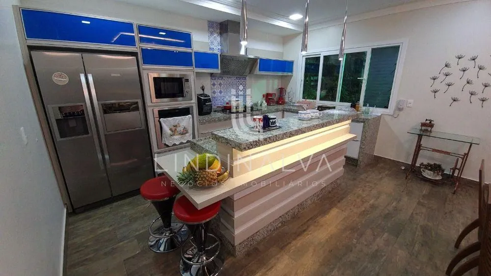 Sobrado, 3 quartos, 325 m² - Foto 8