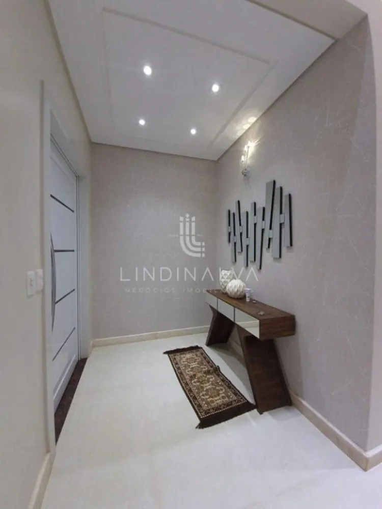 Sobrado, 3 quartos, 325 m² - Foto 1