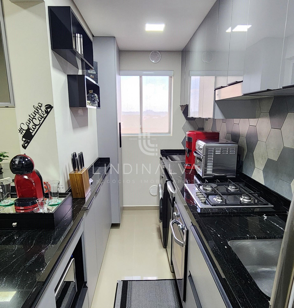 Apartamento à venda com 3 quartos, 74m² - Foto 4