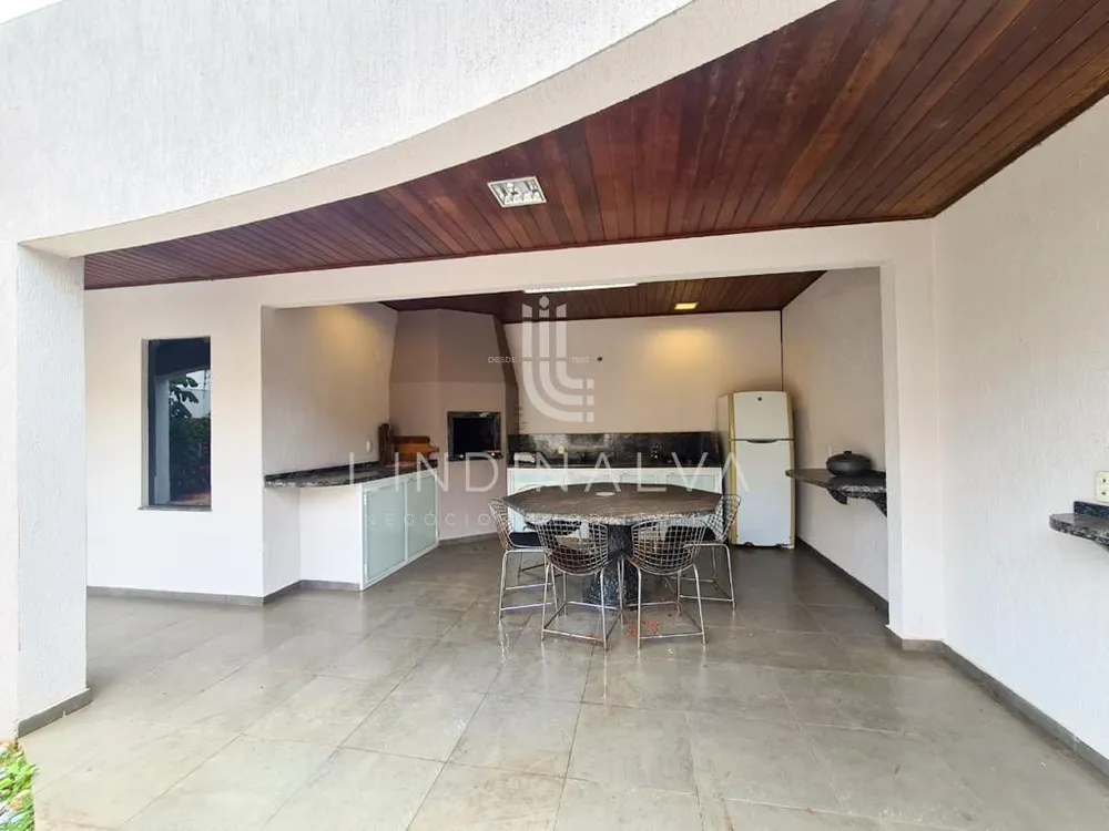 Sobrado, 3 quartos, 285 m² - Foto 3