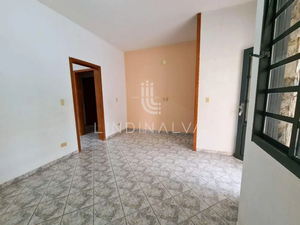 Casa, 3 quartos, 215 m² - Foto 3