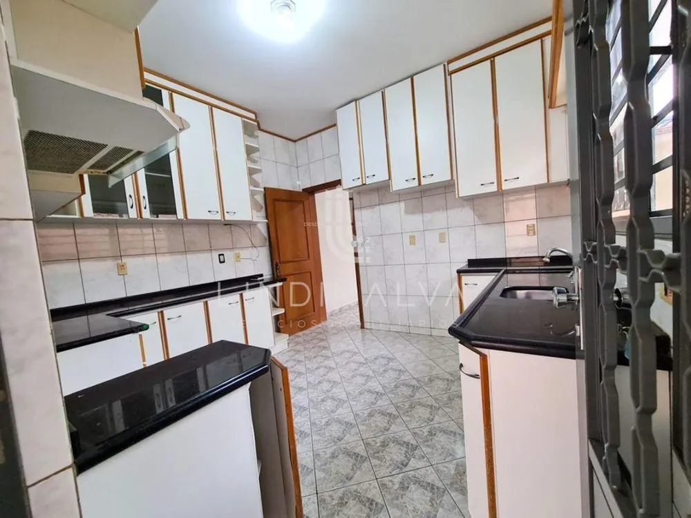 Casa, 3 quartos, 215 m² - Foto 5
