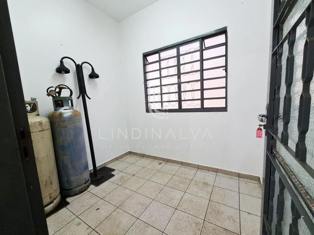 Casa, 3 quartos, 215 m² - Foto 12