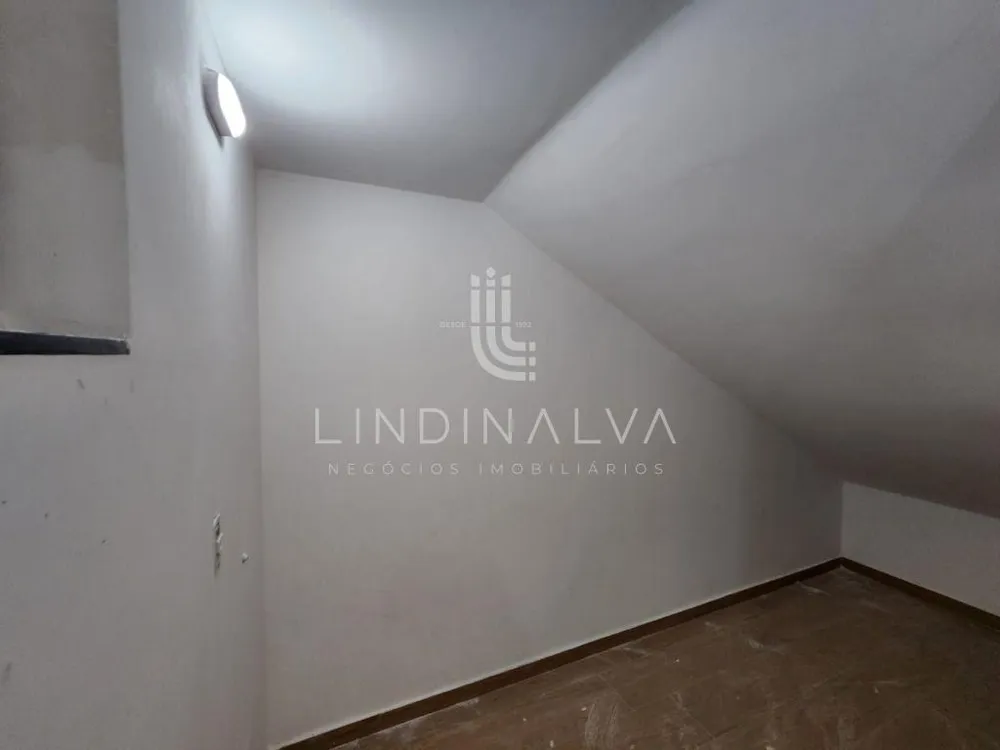 Depósito-Galpão, 240 m² - Foto 2