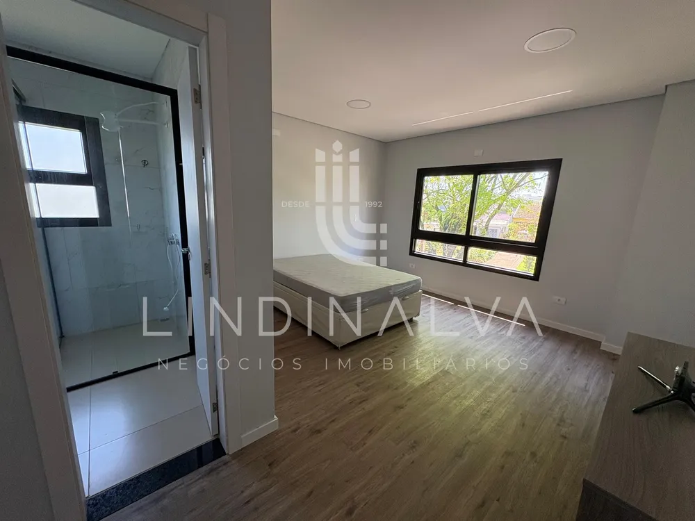Sobrado, 3 quartos, 246 m² - Foto 8