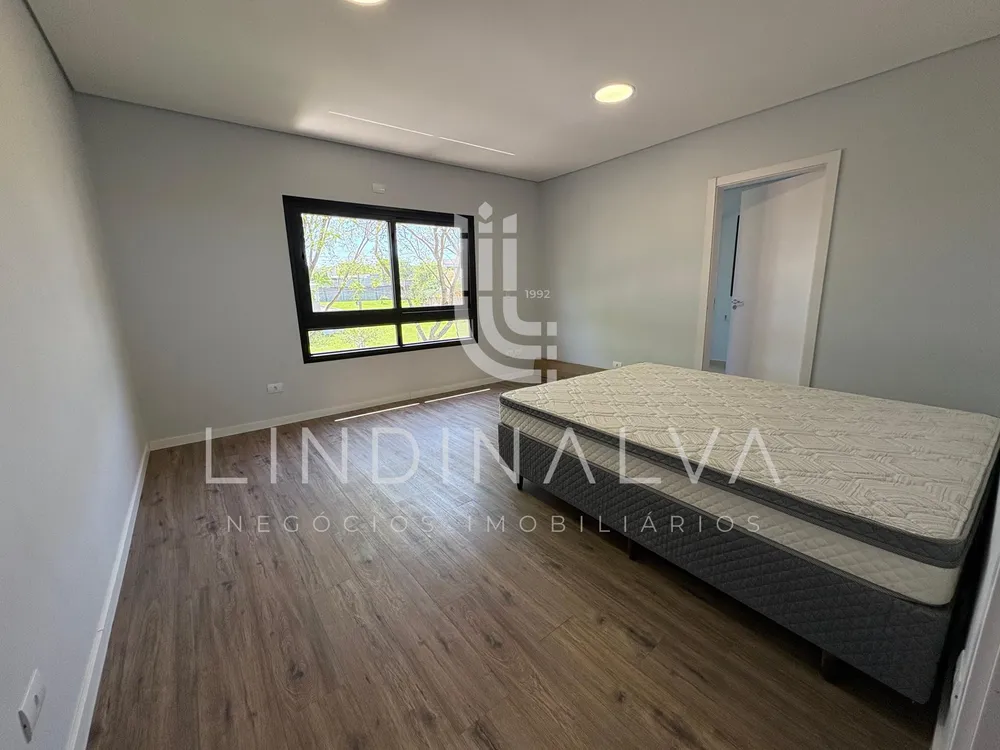 Sobrado, 3 quartos, 246 m² - Foto 6