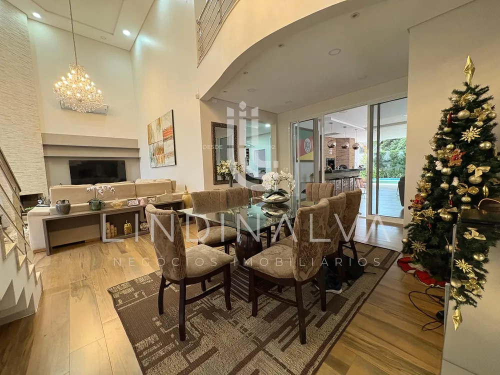 Sobrado, 3 quartos, 303 m² - Foto 6