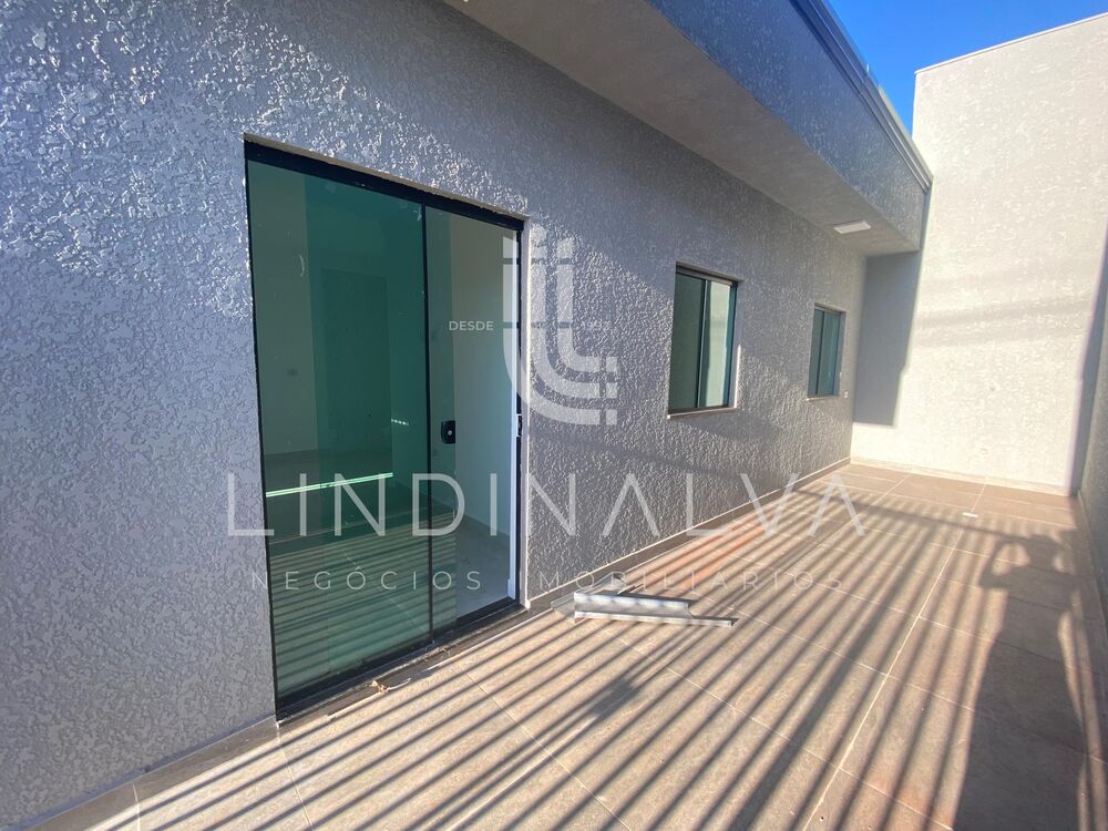Casa à venda com 2 quartos, 75m² - Foto 8
