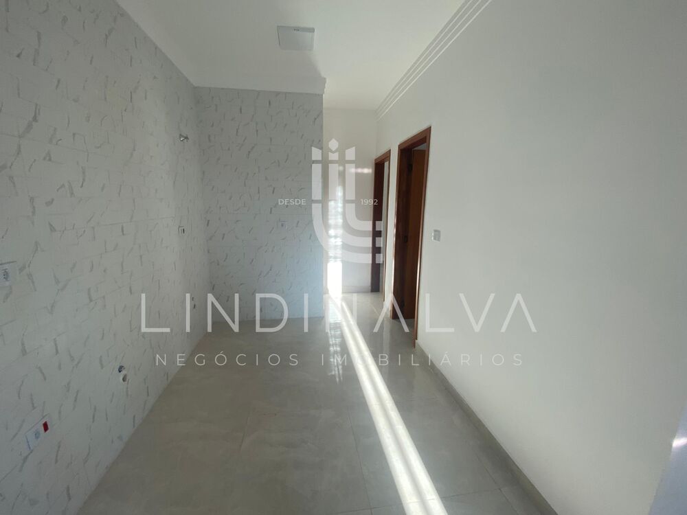 Casa à venda com 2 quartos, 75m² - Foto 6