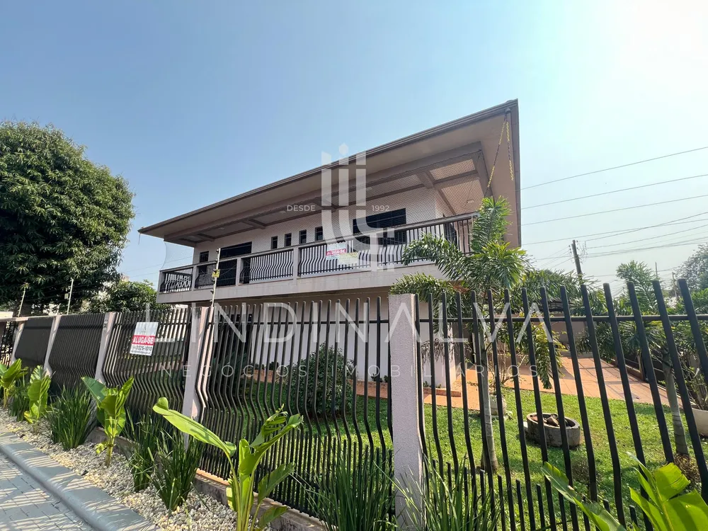 Sobrado, 3 quartos, 318 m² - Foto 2